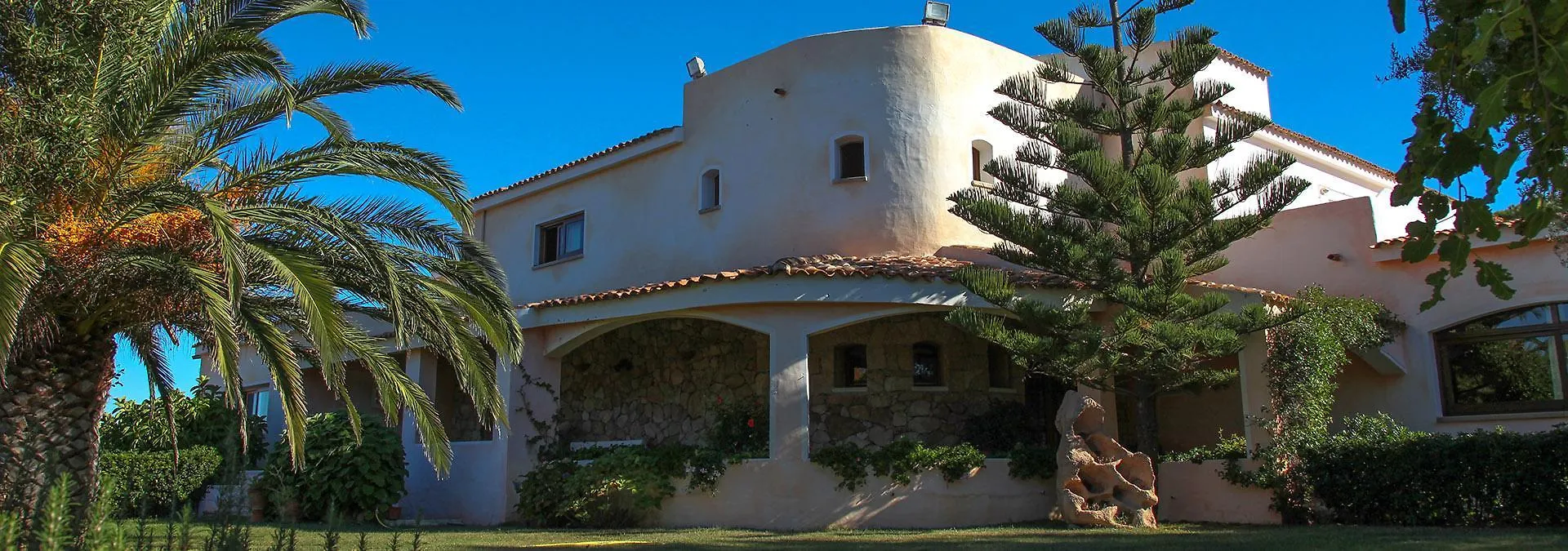 Hotel Micalosu Cannigione