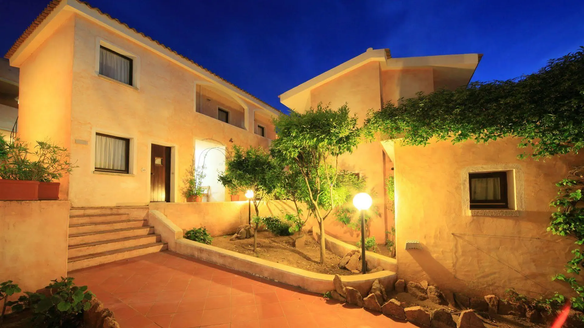 Hotel Micalosu Cannigione