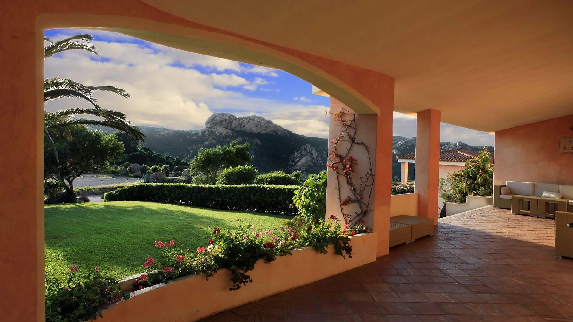Hotel Micalosu Cannigione