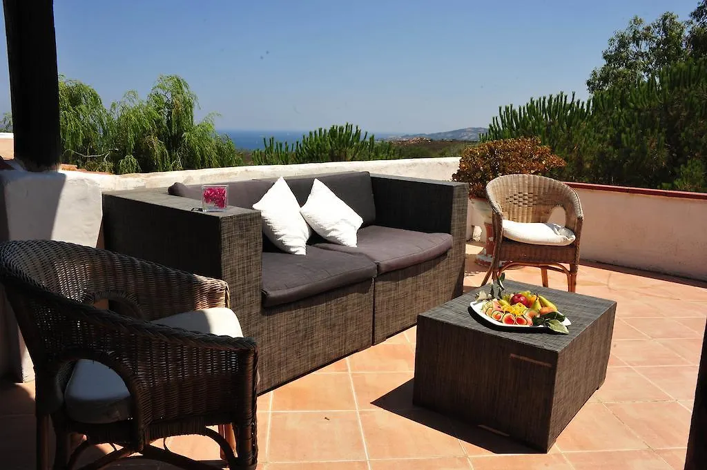 Hotel Micalosu Cannigione