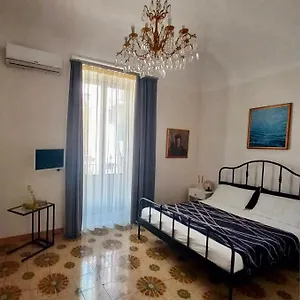 https://4tino-hotel-catania.catania-hotels.net