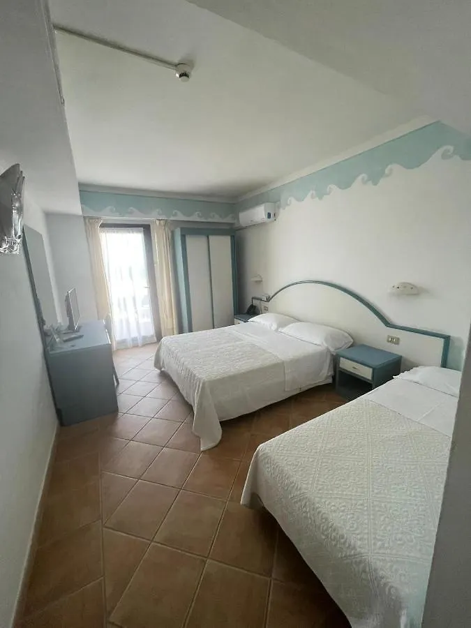 Hotel Micalosu Cannigione