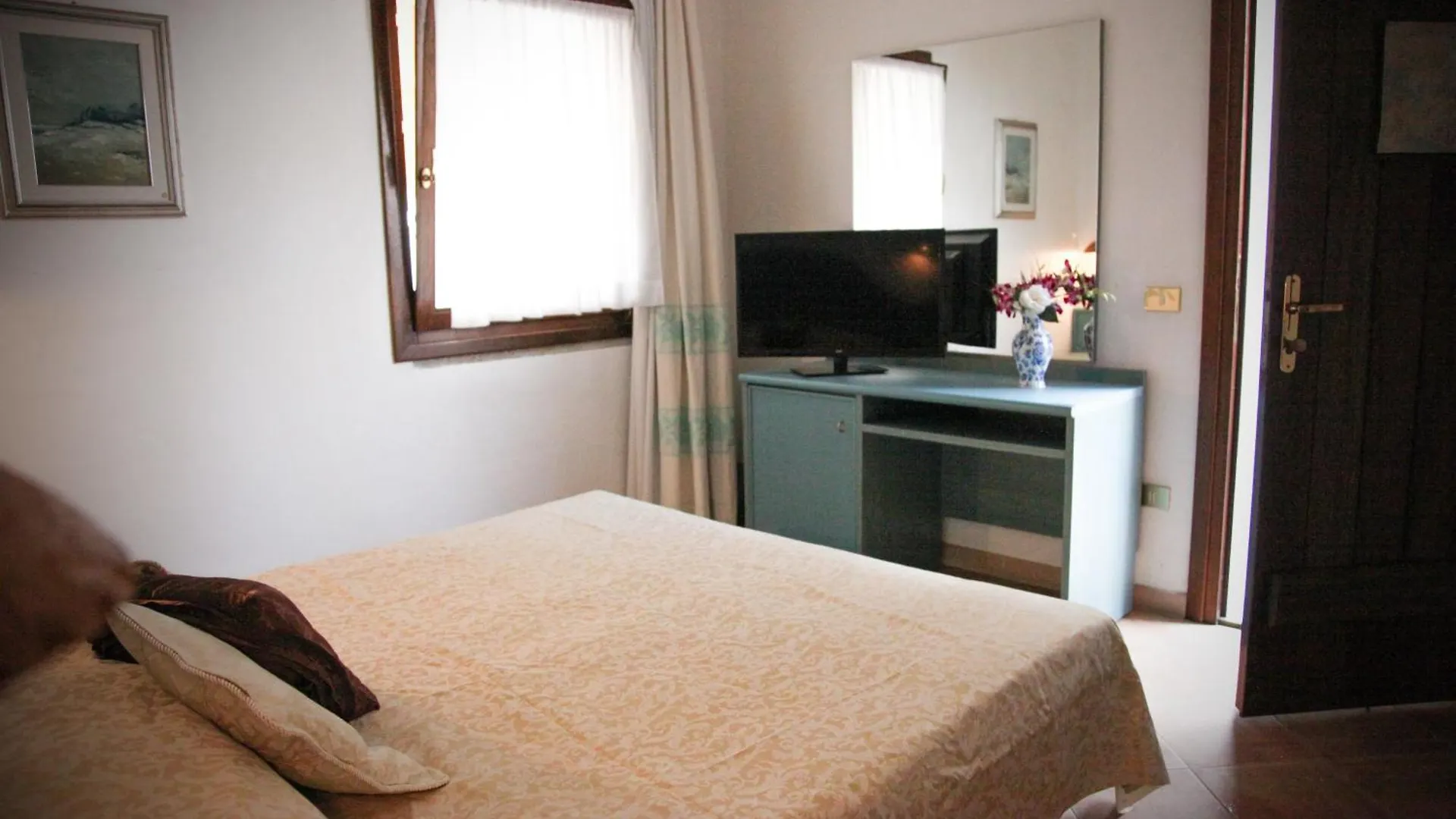Hotel Micalosu Cannigione