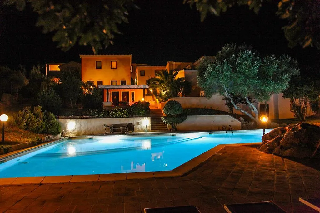 Hotel Micalosu Cannigione