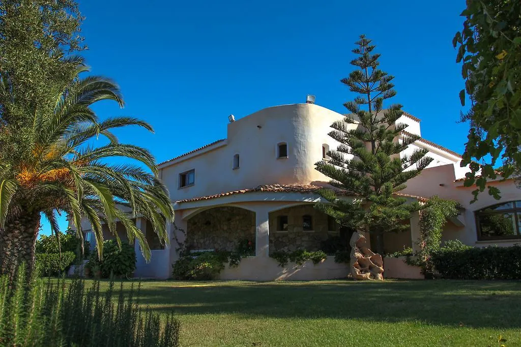 Hotel Micalosu Cannigione