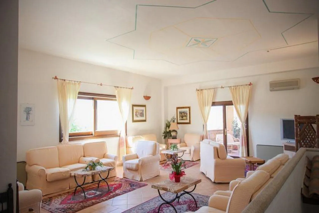 Hotel Micalosu Cannigione